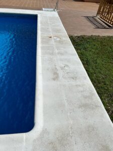 Piscina Edificio Junco